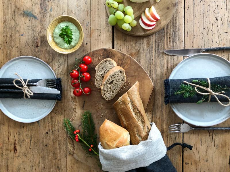 practical storage bag for baguettes